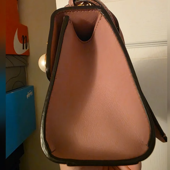 Gucci Pearl Studded Padlock Chain Pink Leather Crossbody Shoulder Bag Purse - Picture 5 of 11